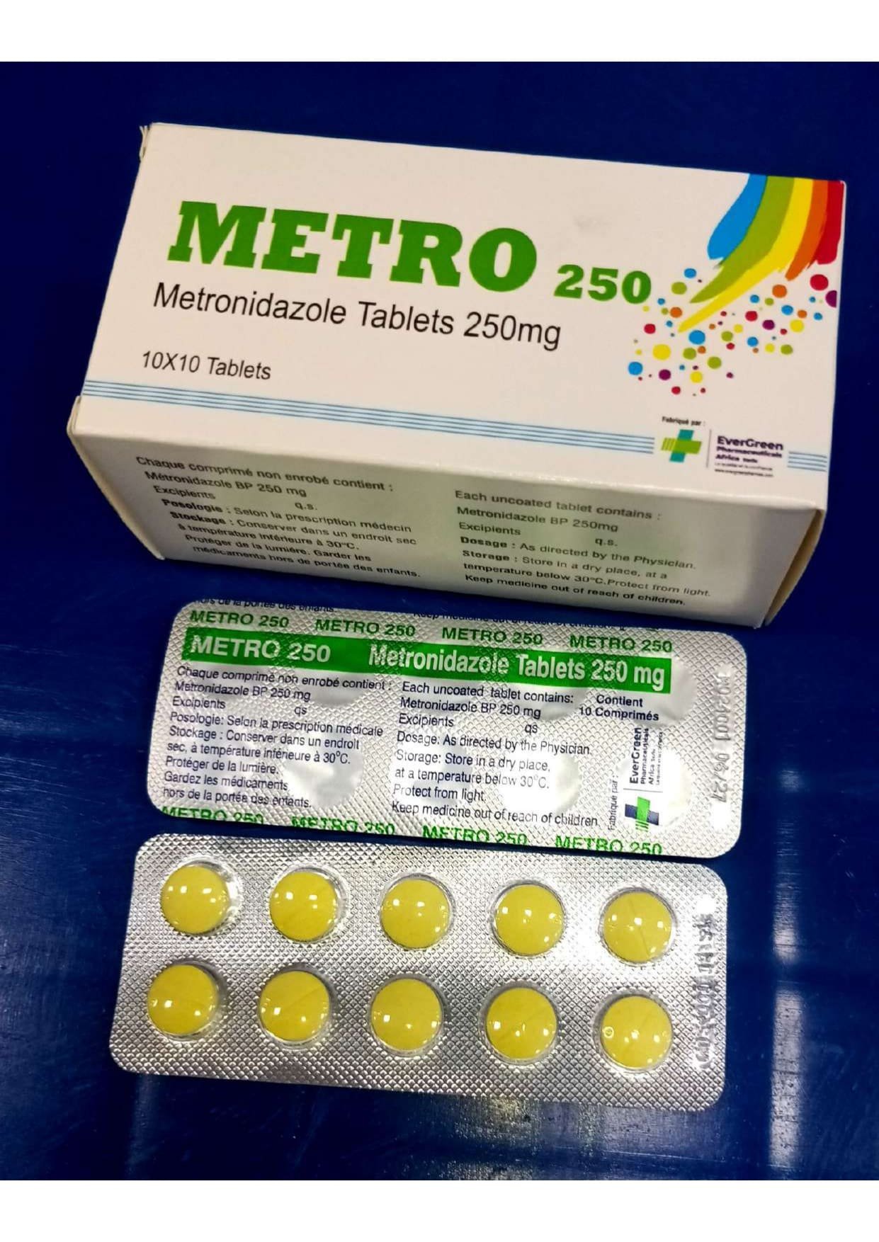 METRO 250 — Antibiothérapie